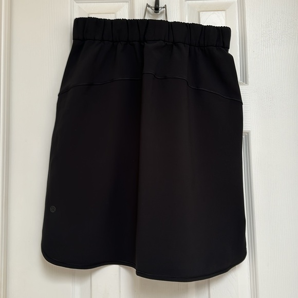 Lululemon On the Fly Skirt - Picture 5 of 7